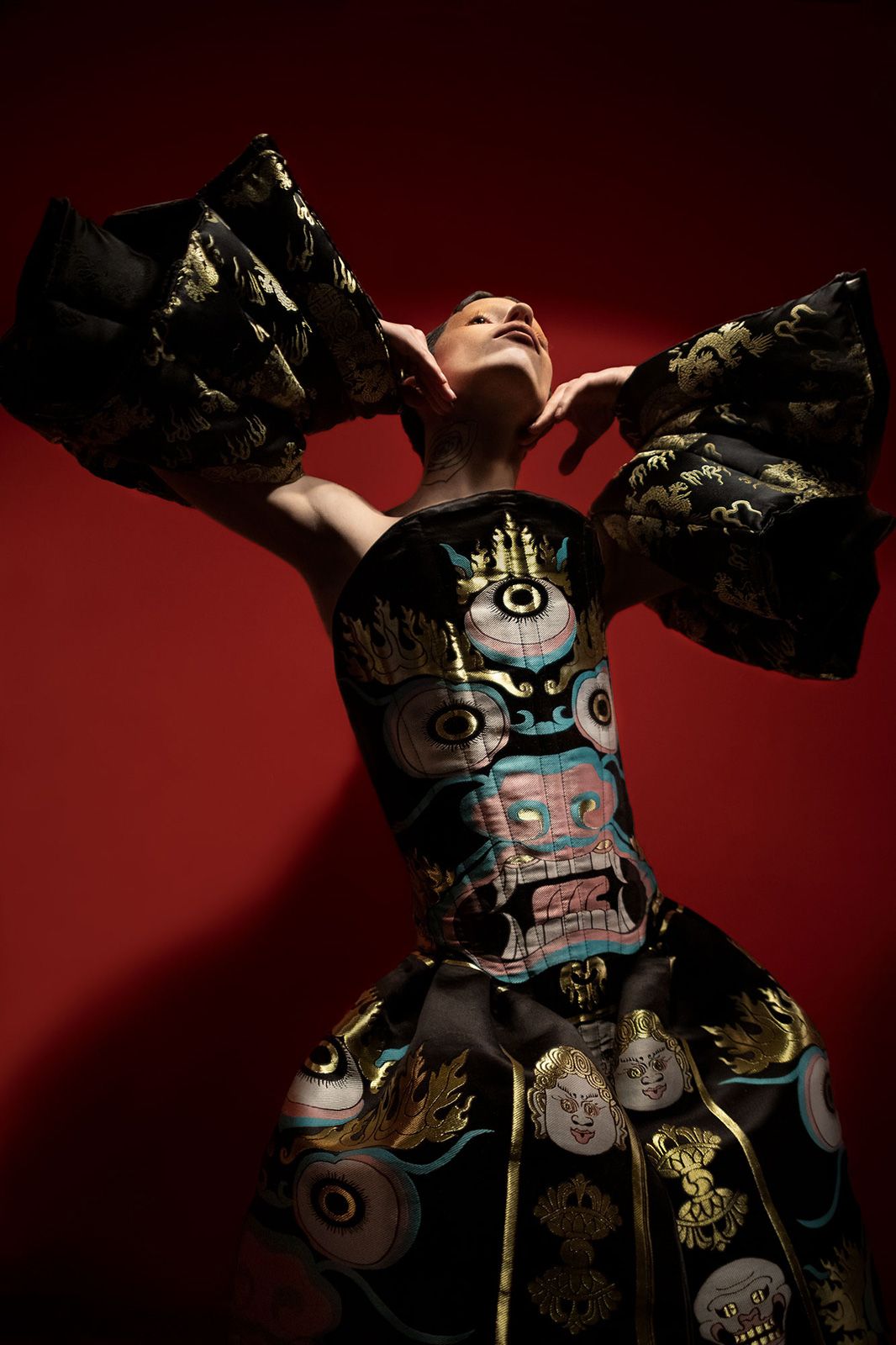 Genero Divinoo Metalmagazine 4.jpg