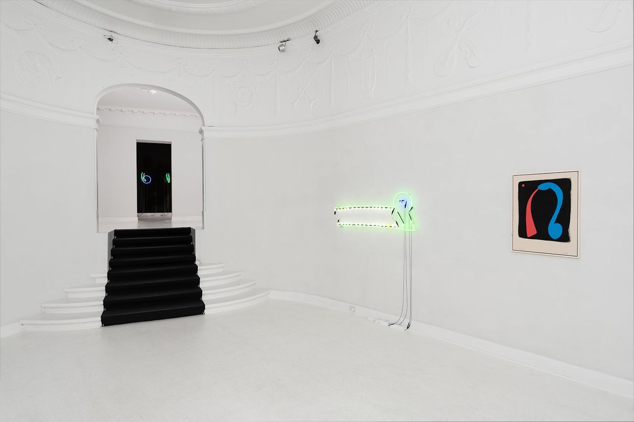 Neon Martin Asbæk Gallery 004 Photo by David Stjernholm.jpg