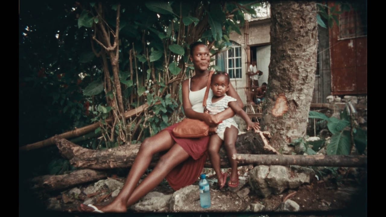 So01722 Black Mother Copia.jpg