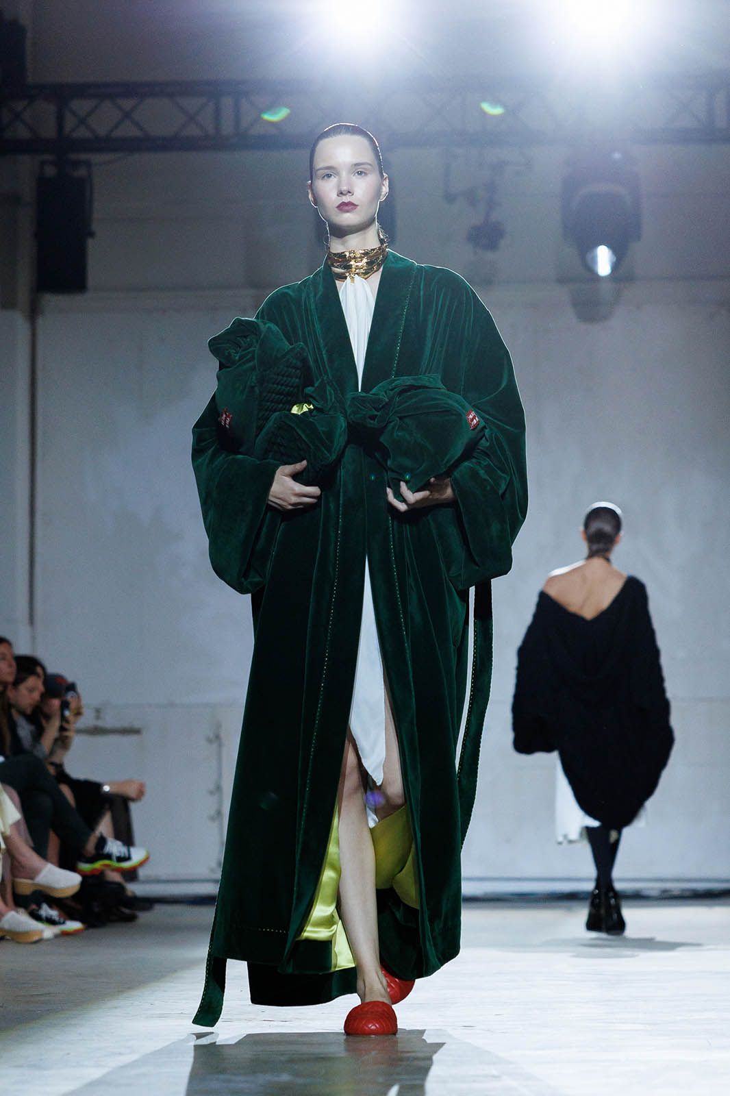 UFW_SS26_MY THEATRE_3.jpg