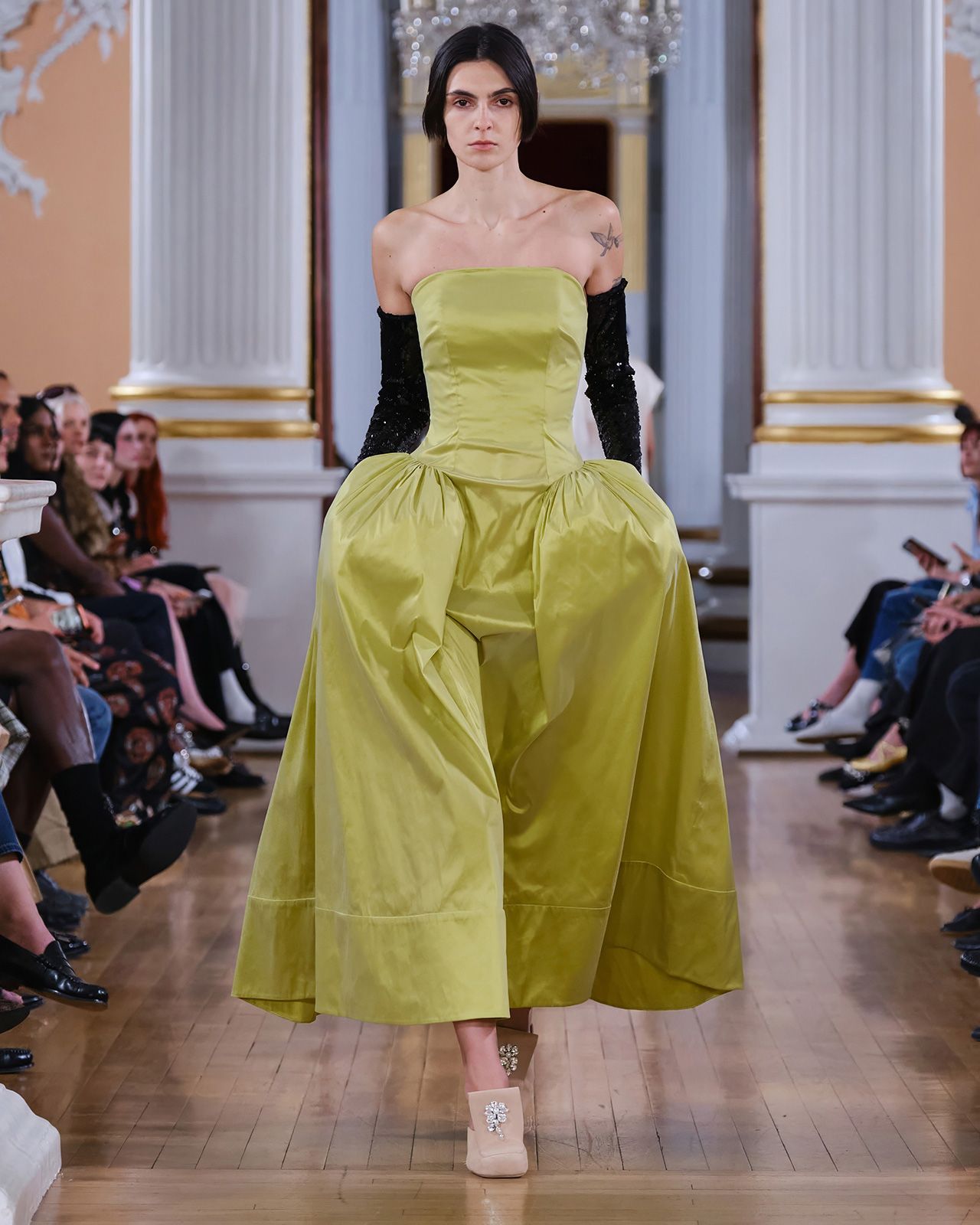 SIMONE-ROCHA-SS26-LOOK-38.jpg