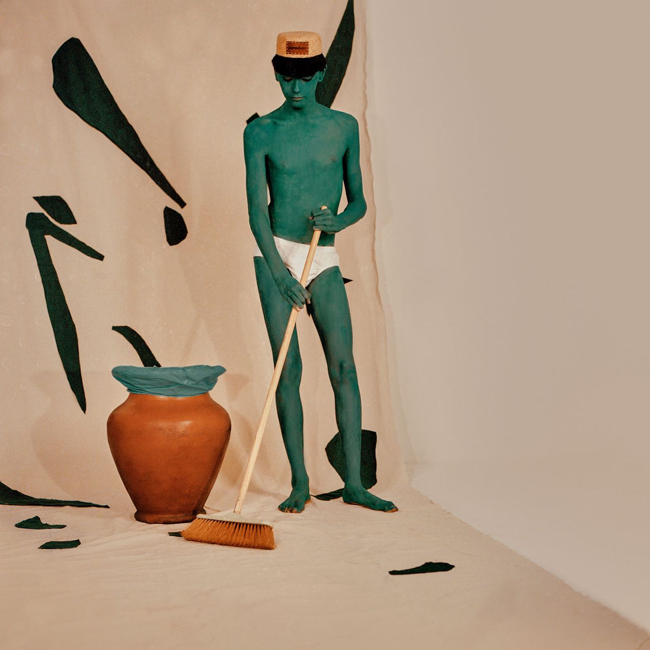Pardo Hats Metalmagazine 4.jpg