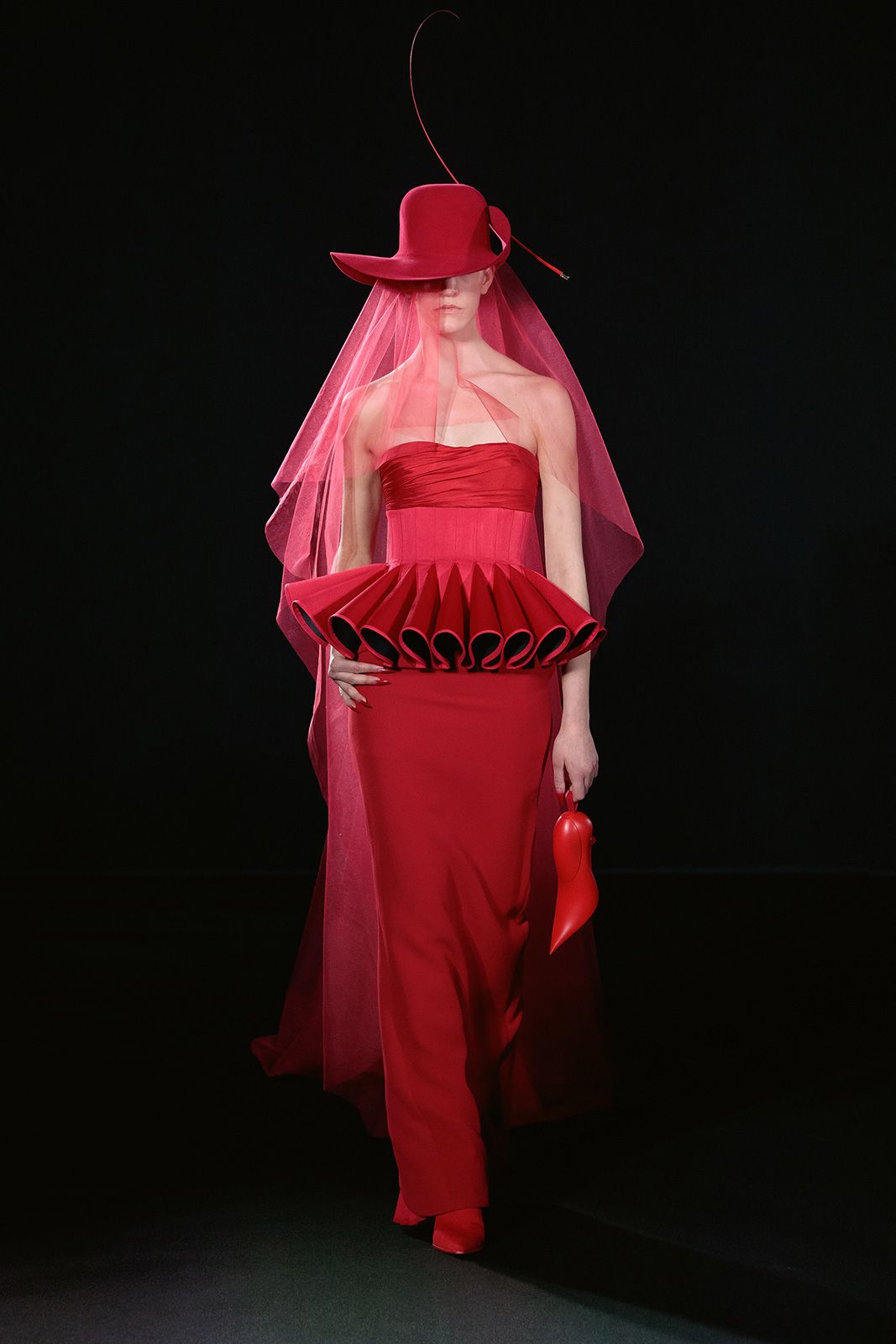 Robert Wun Ss23 6.jpg