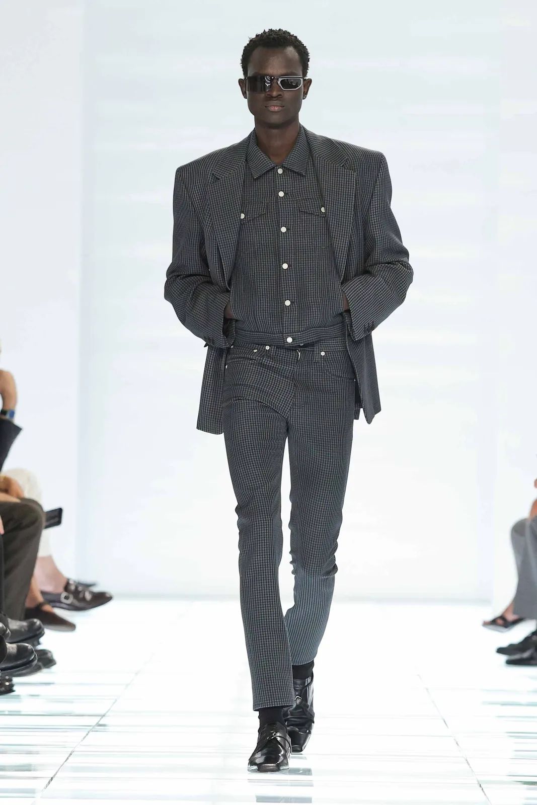 metal-milan-fashion-week-08.webp