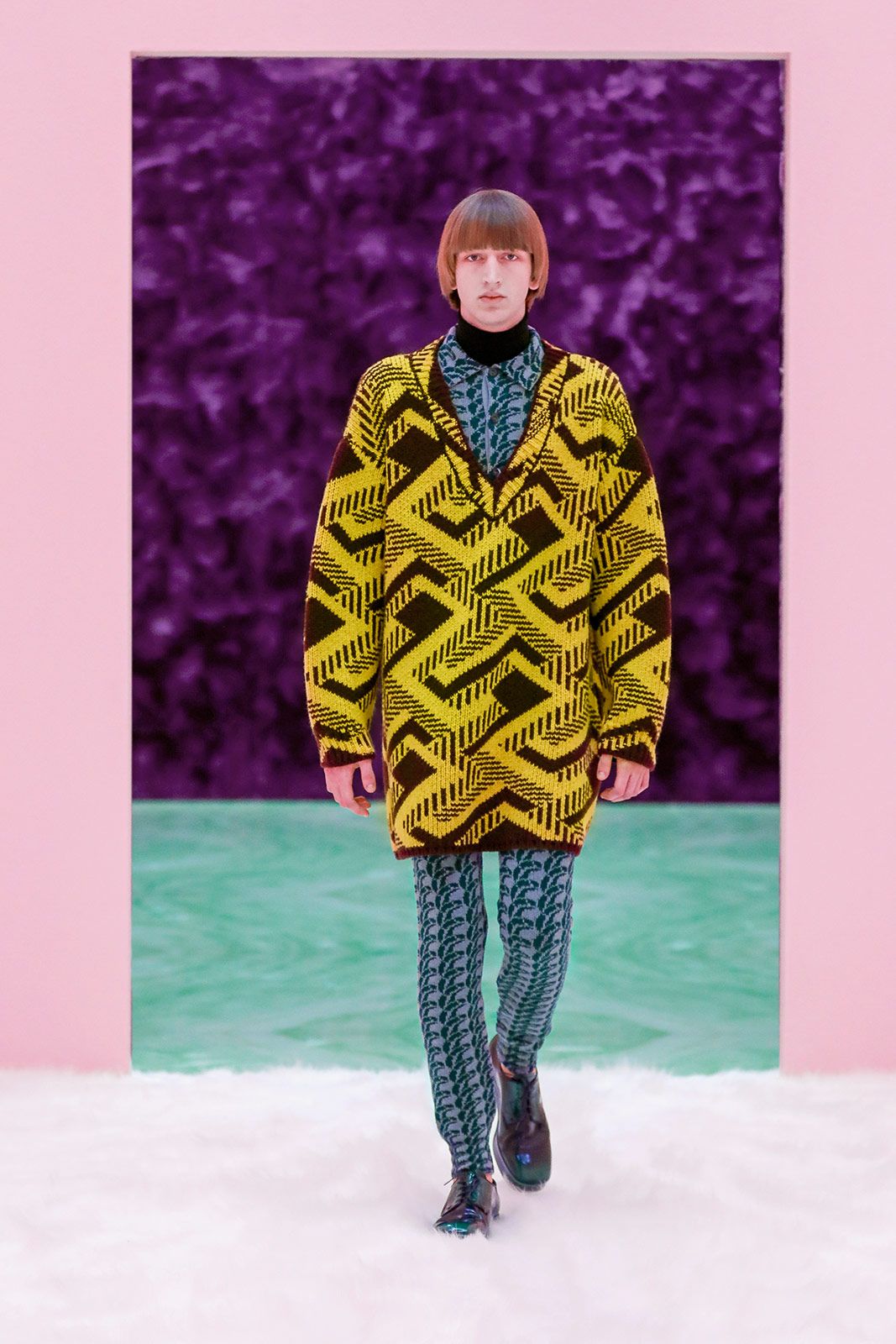 Prada Men Fall Winter 2021 Metalmagazine 6.jpg
