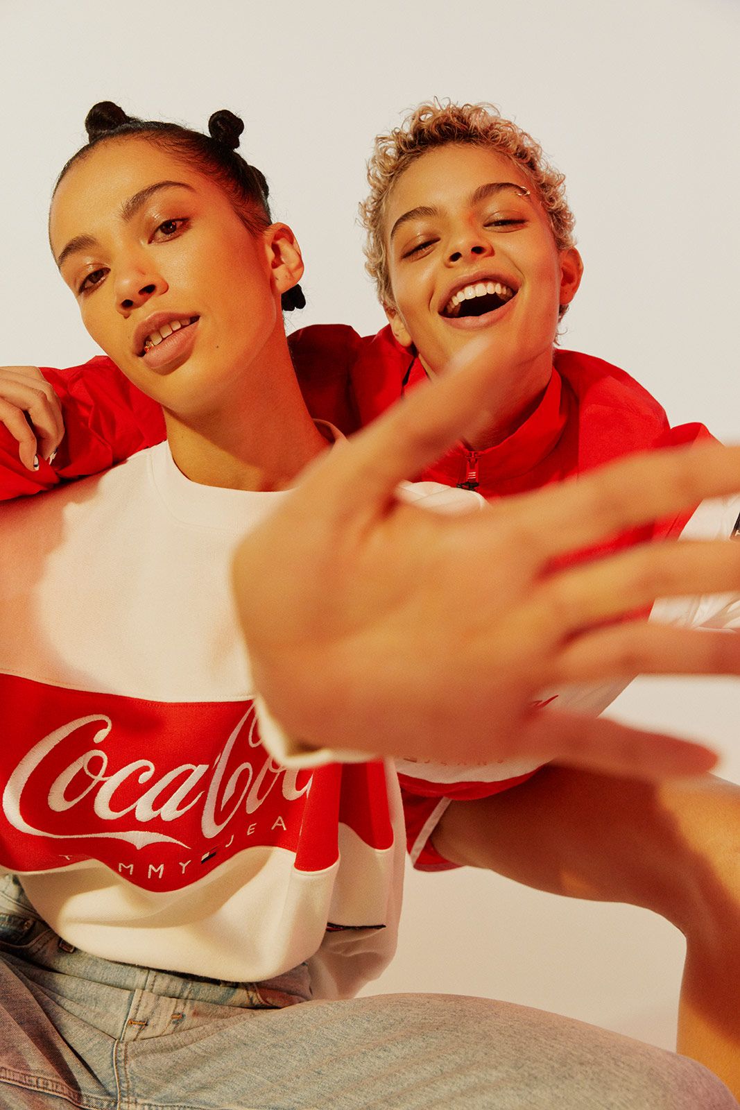 Tommy Jeans X Coca Cola Metalmagazine 7.jpg