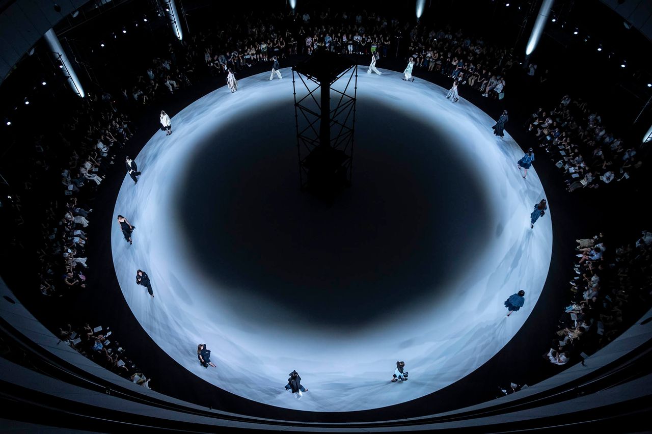 Rakuten-Fashion-Week-Tokyo_10.jpg
