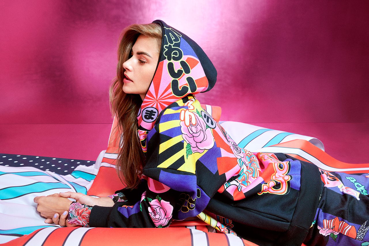 Desigual Maria Escote Metalmagazine 6.jpg