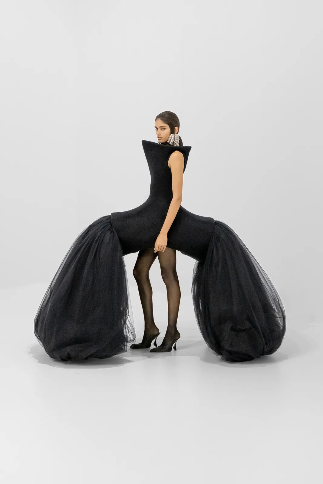 metal-jean-paul-gaultier-couture-edit-33.webp