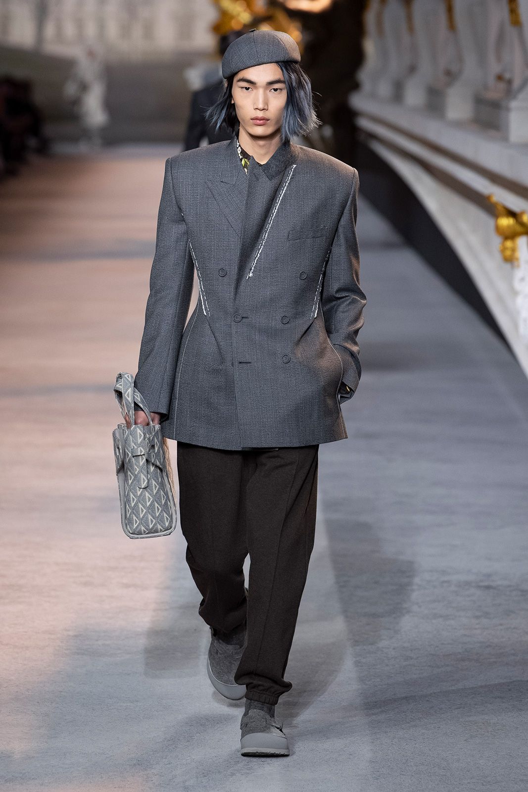 Dior Men W22 23 12.jpg