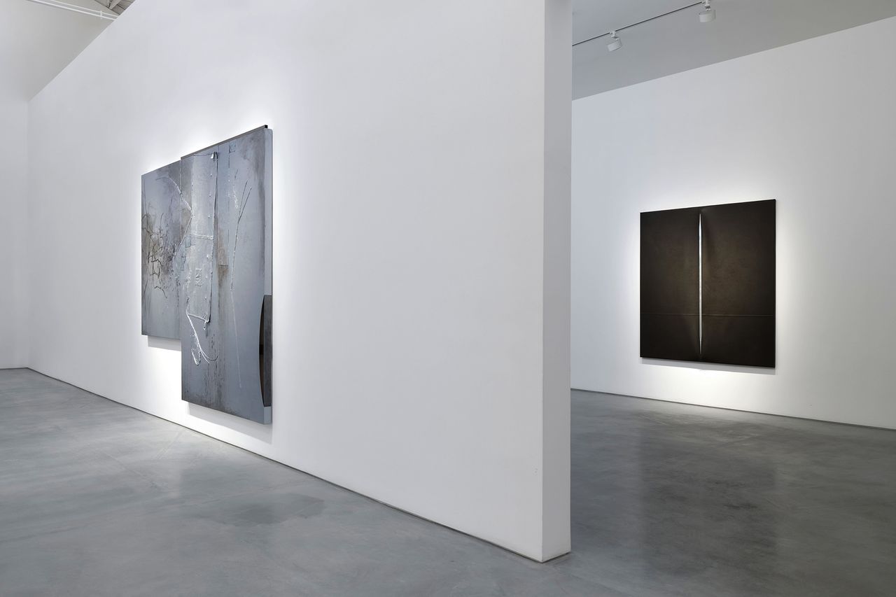 Sylvester_T1000_InstallationView12_CourtesyoftheartistandRobertsProjects,Los-Angeles,-California;Photo-PaulSalveson.jpg