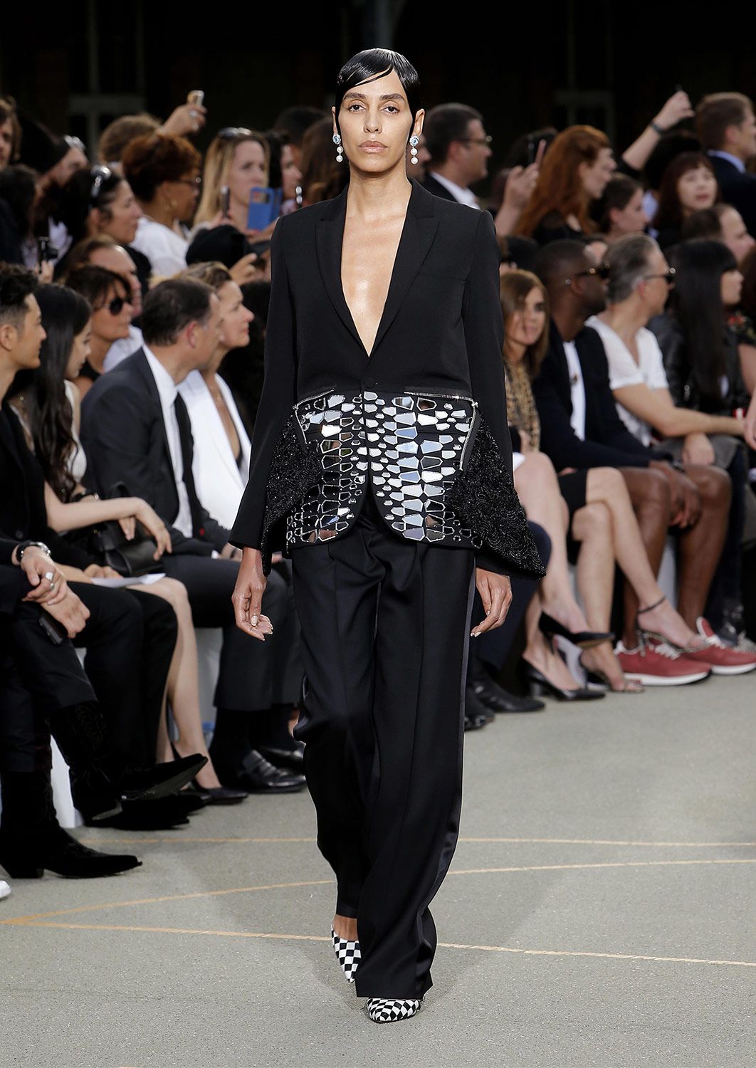 Givenchy S S17 Metalmagazine 30.jpg
