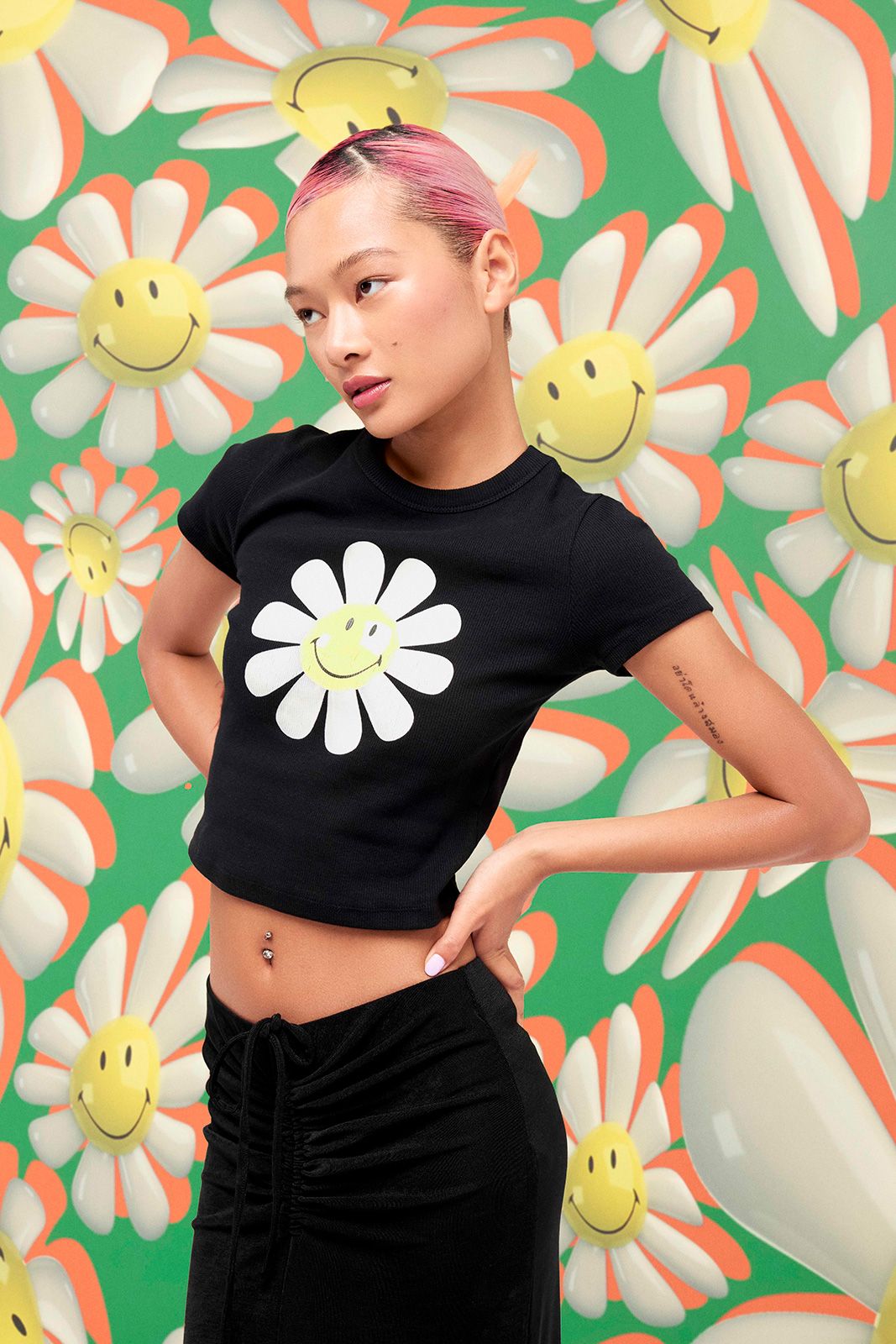 Bershka Teams up With Smiley 9.jpg