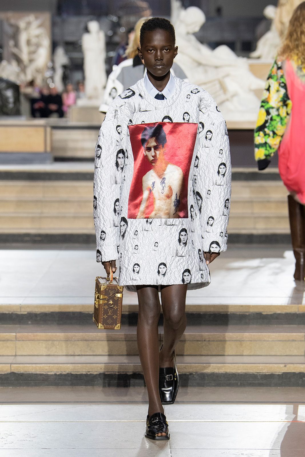 Louis Vuitton F W22 Look 38.jpg