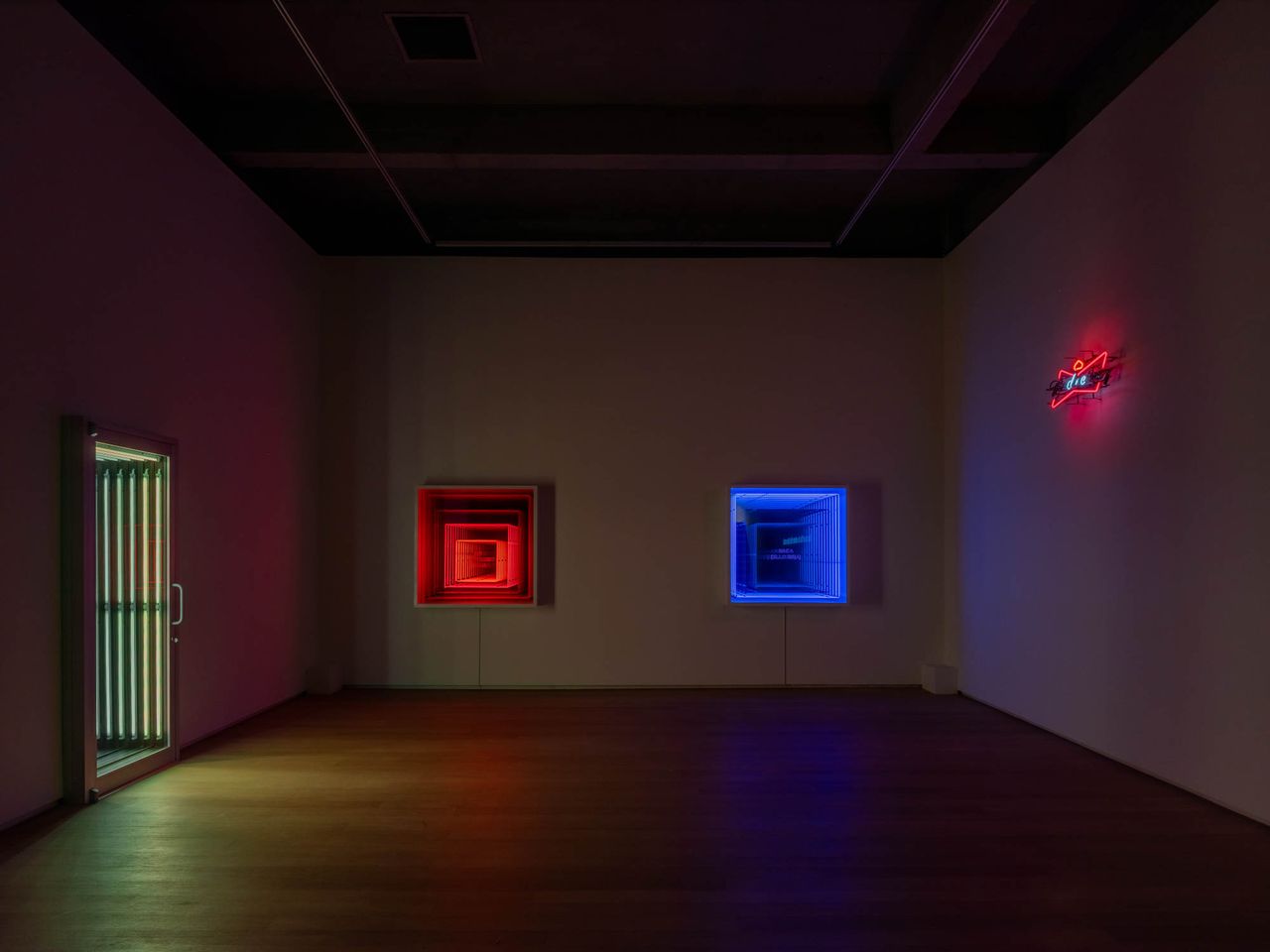Ivan_Navarro-Light-Years_2.jpg