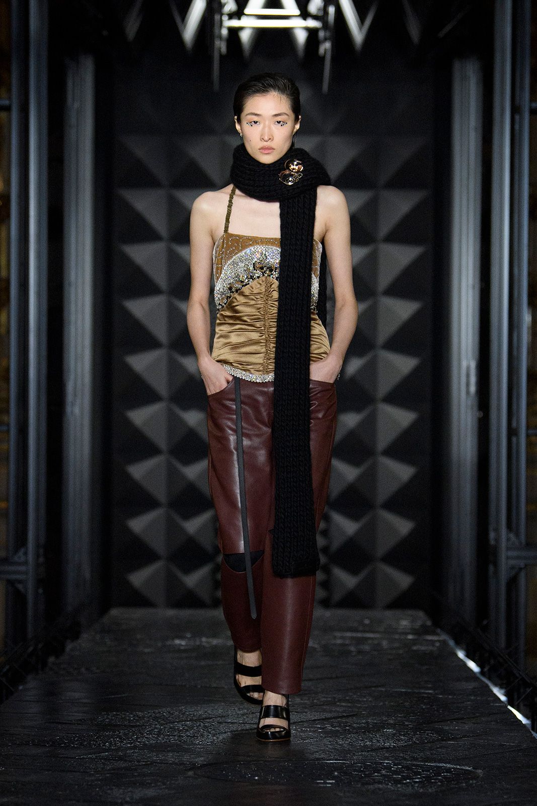 Louis Vuitton F W2324 Look 25.jpg