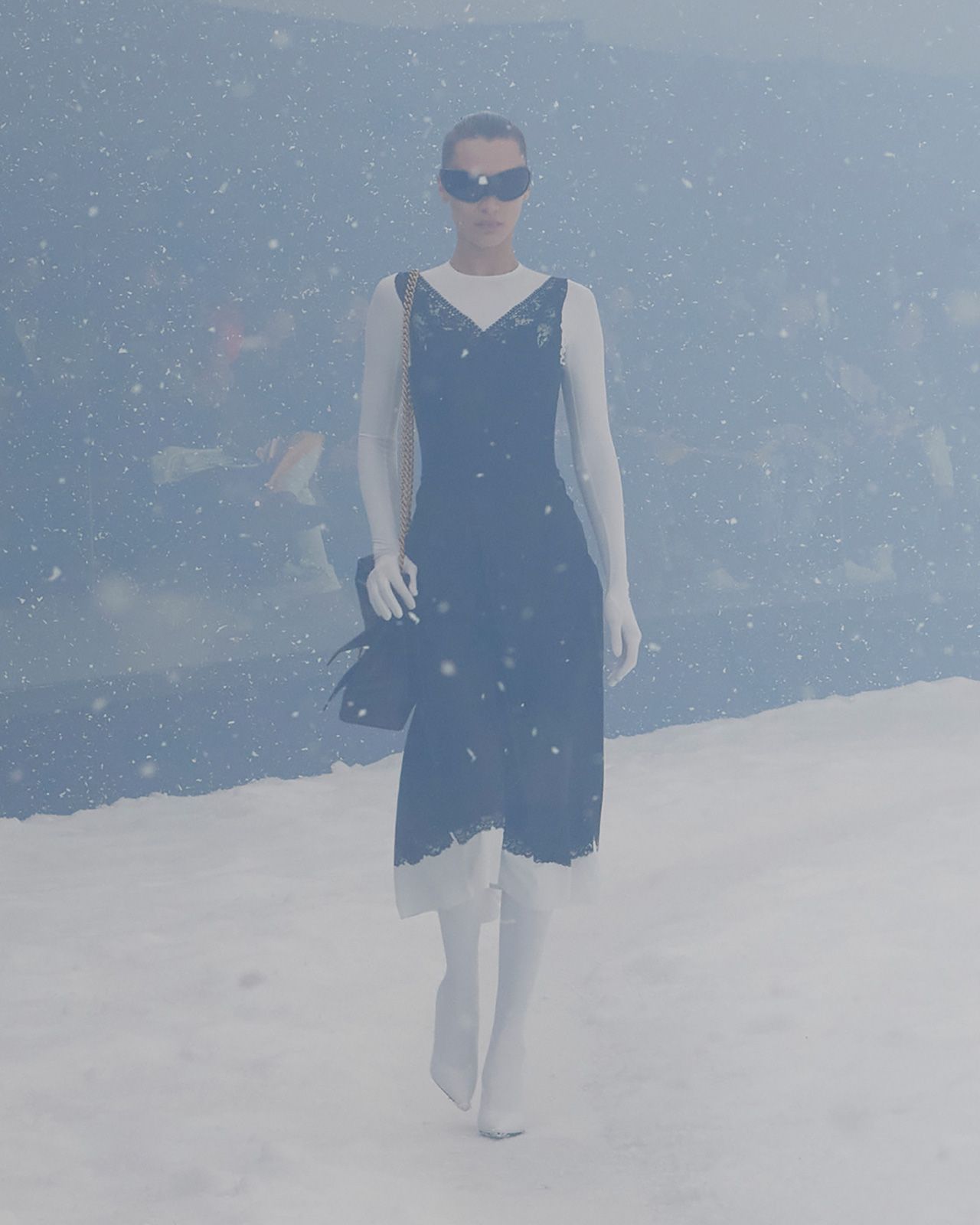 Balenciaga Winter 22 Look 19 Bella.jpg