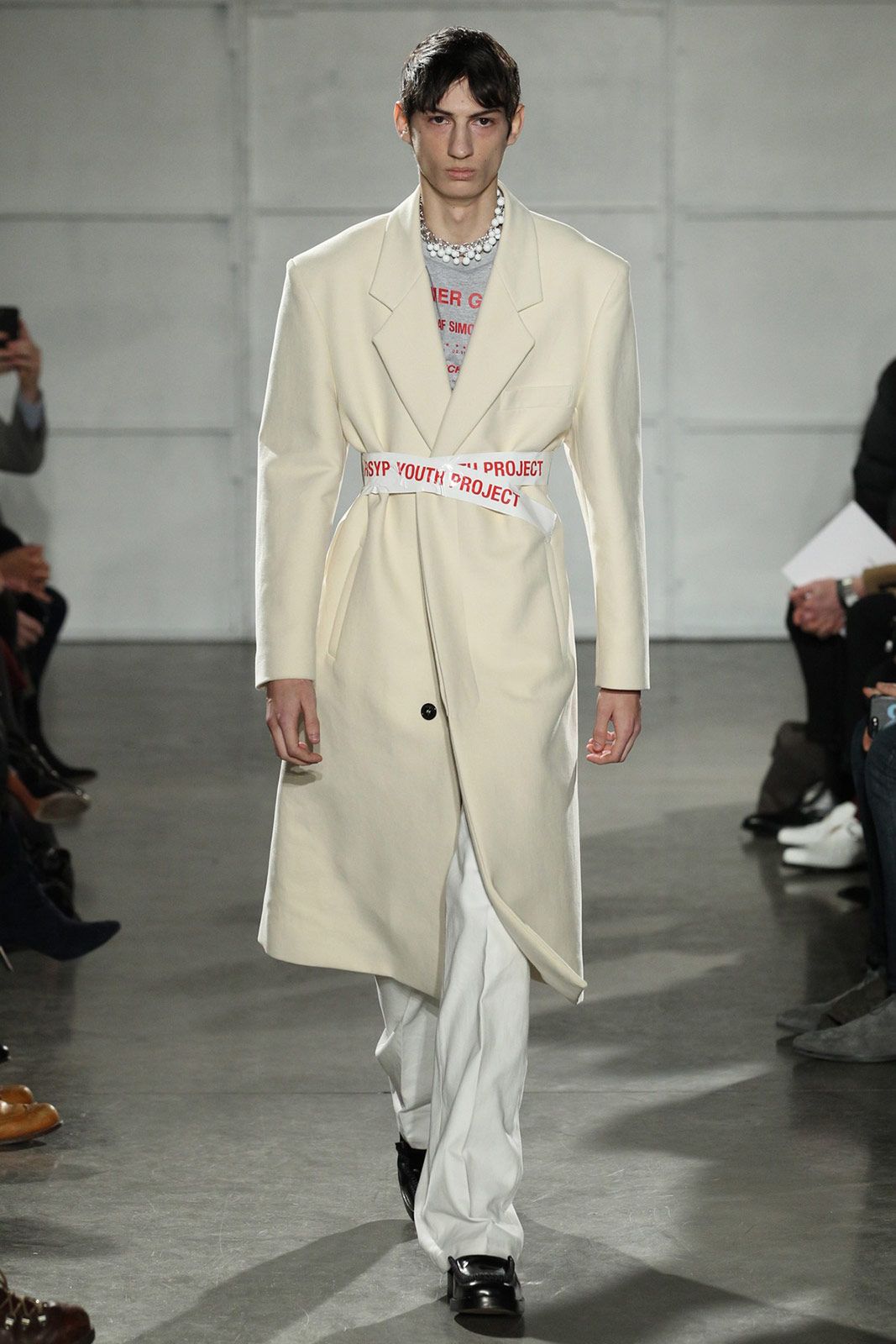 Raf Simons F W17 Metalmagazine 2.jpg