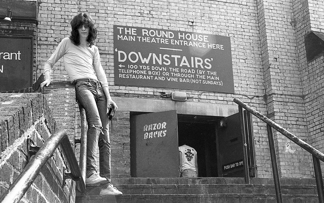 Firstthirdbooks Ramones Metalmagazine 9.jpg