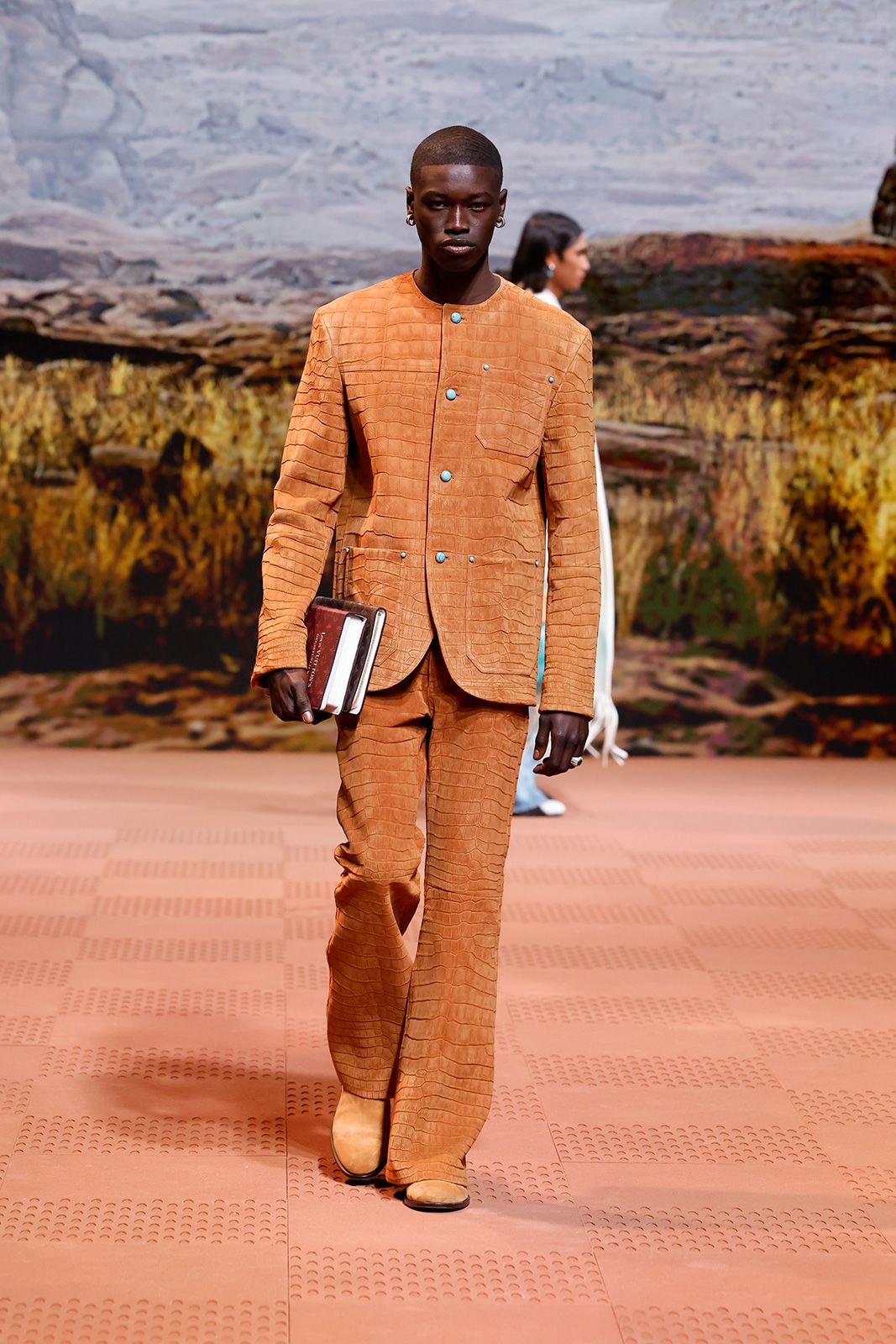 LOUIS_VUITTON_MENS_FALL_WINTER_2024_6.jpg
