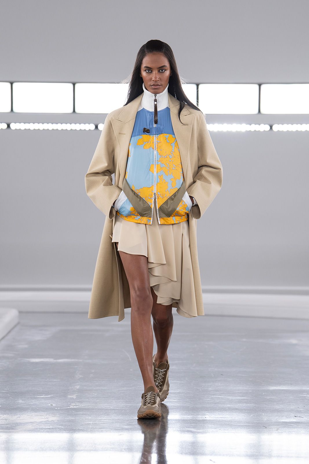 Louis_Vuitton_Women_s_Pre-Fall_2024_42.jpg