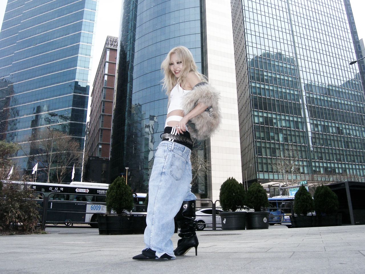 metal-heyoon-edit-02.webp