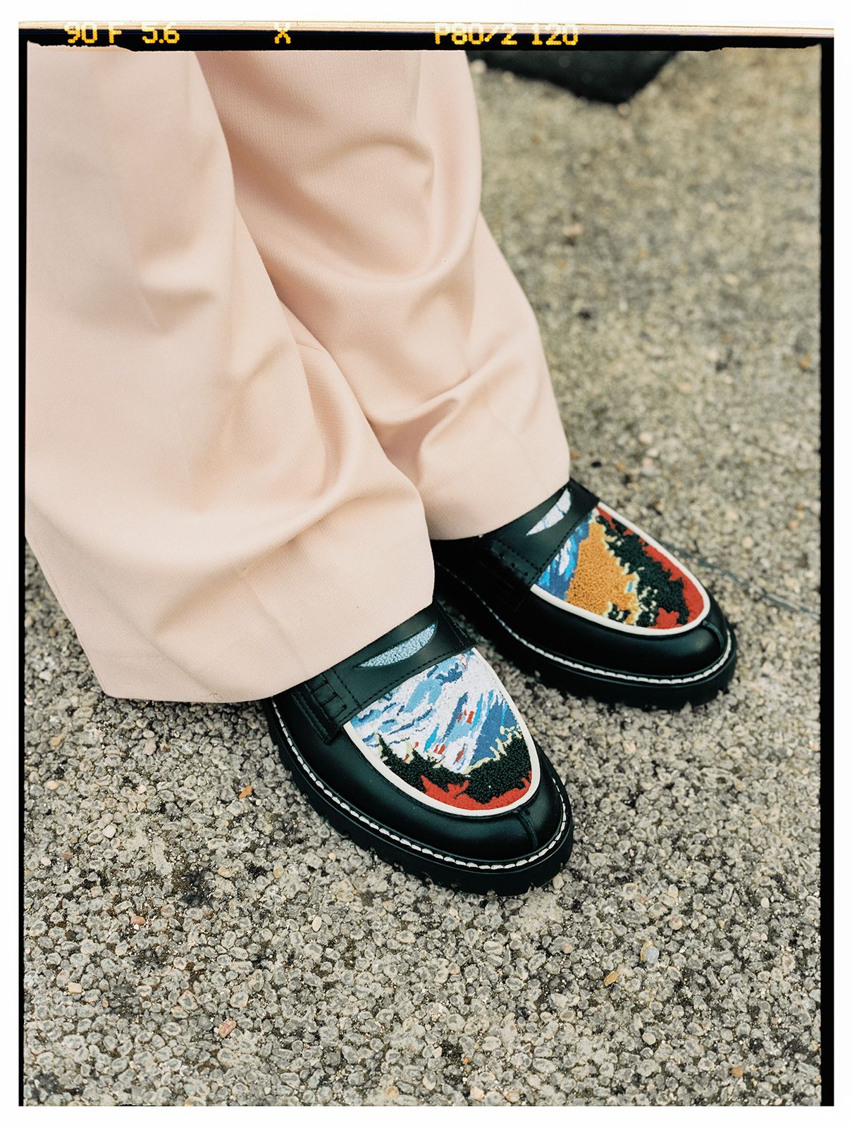 Zalando Lookbook F W22 1.jpg