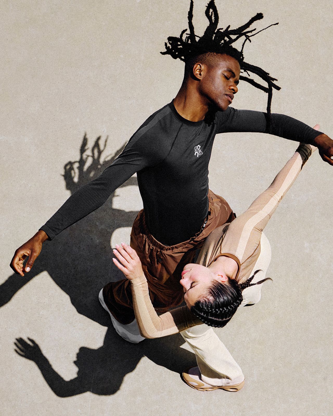 LOEWE_2025_FW25_ON_14.jpg