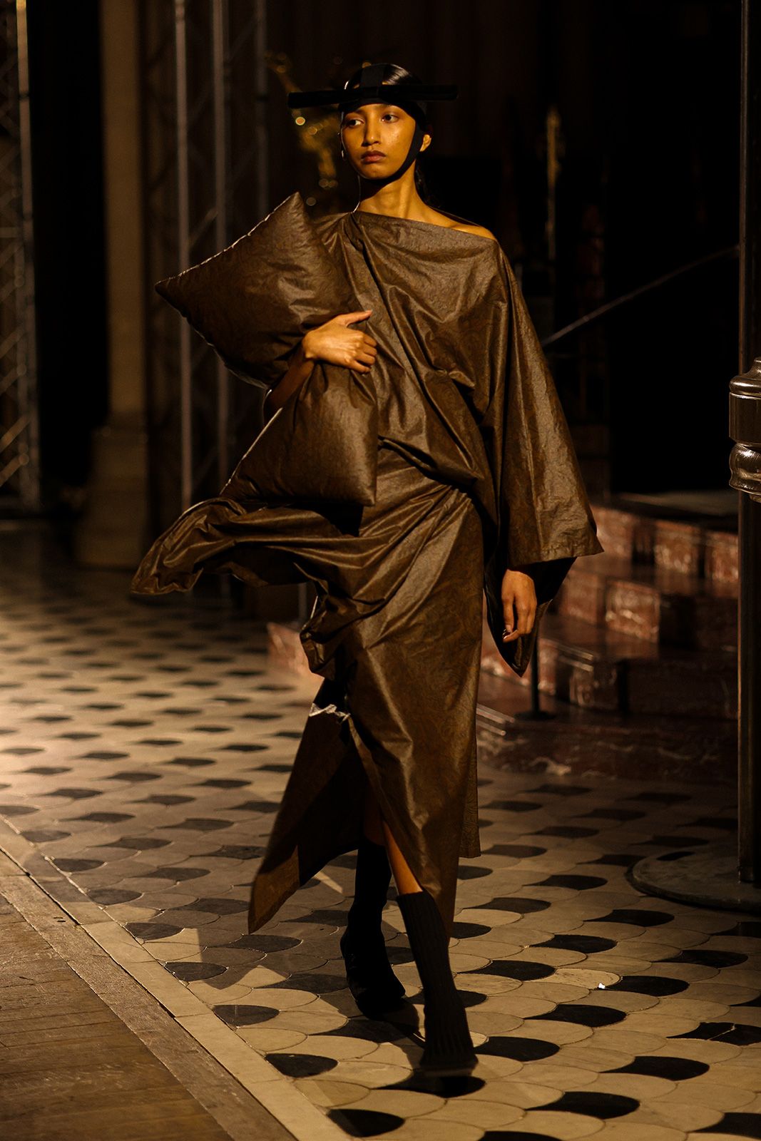 uma-wang-fw024-show-15.jpg