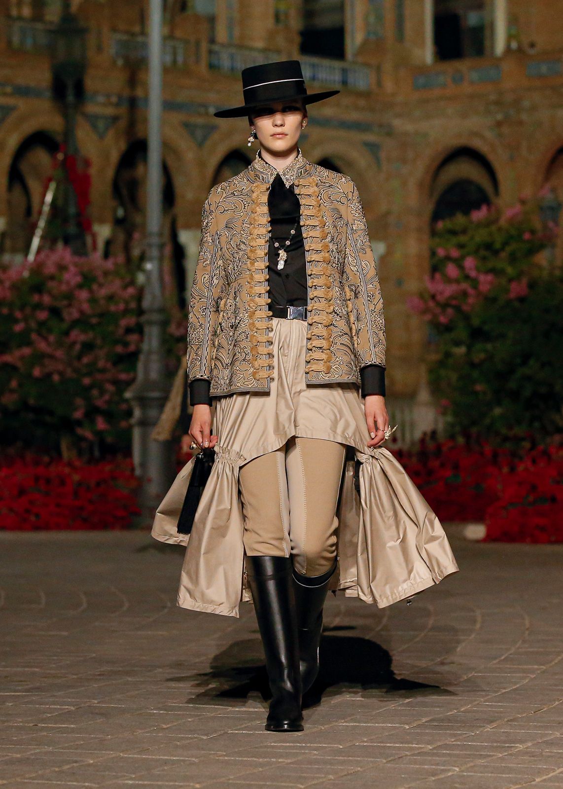 Dior Cruise2023 Metalmagazine 39.jpg