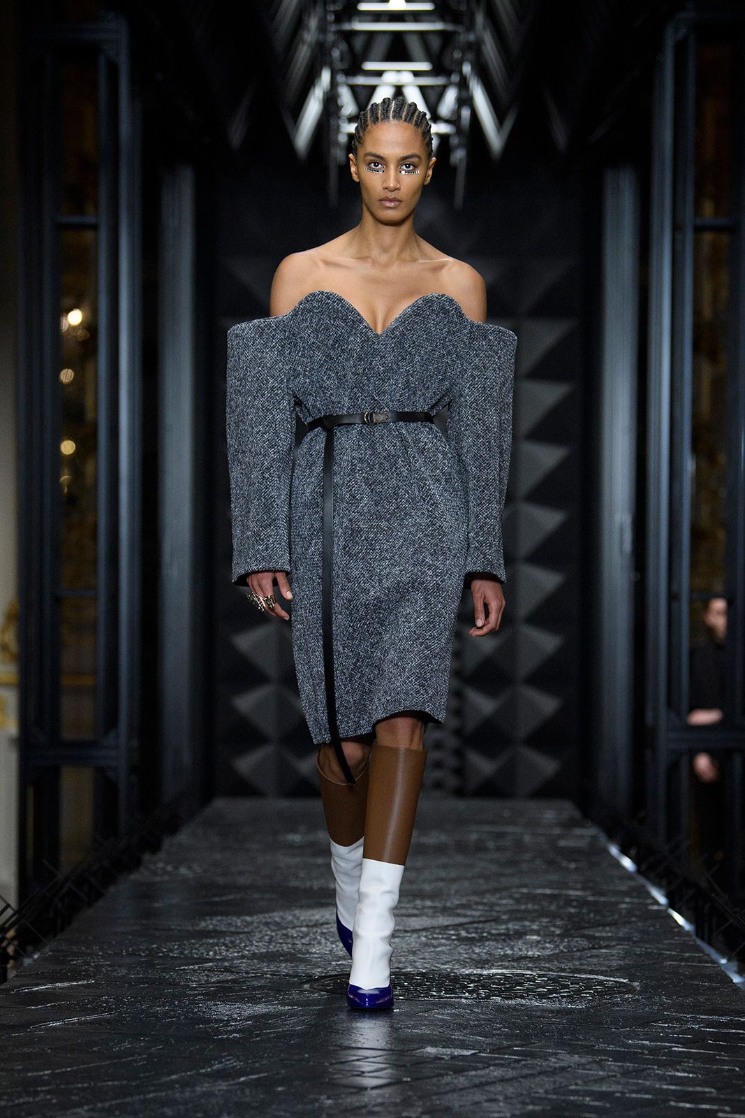 Louis Vuitton F W2324 Look 06.jpg