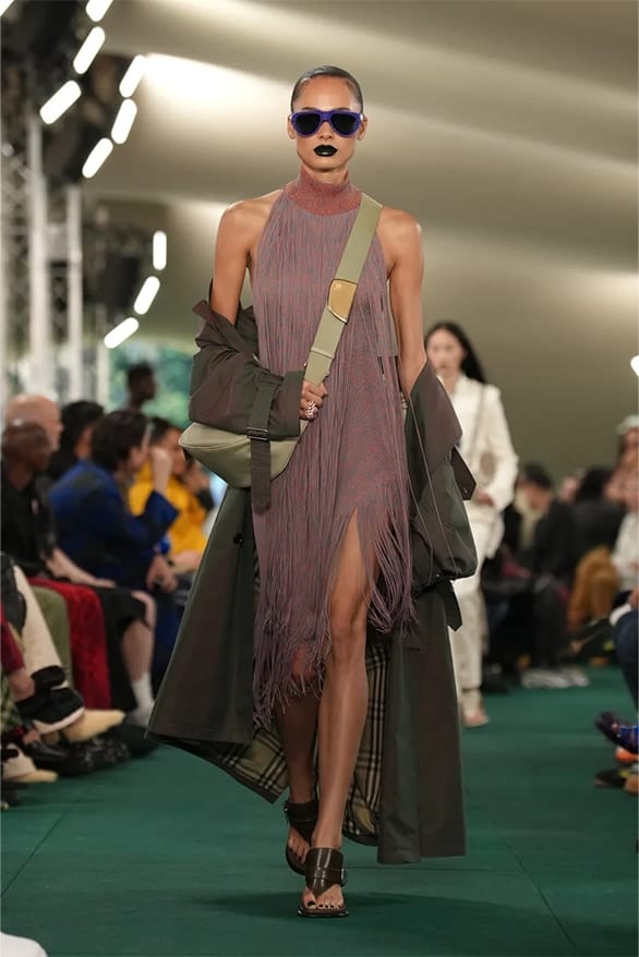 Burberry S S24 39.jpg