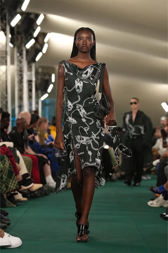 Burberry S S24 11.jpg