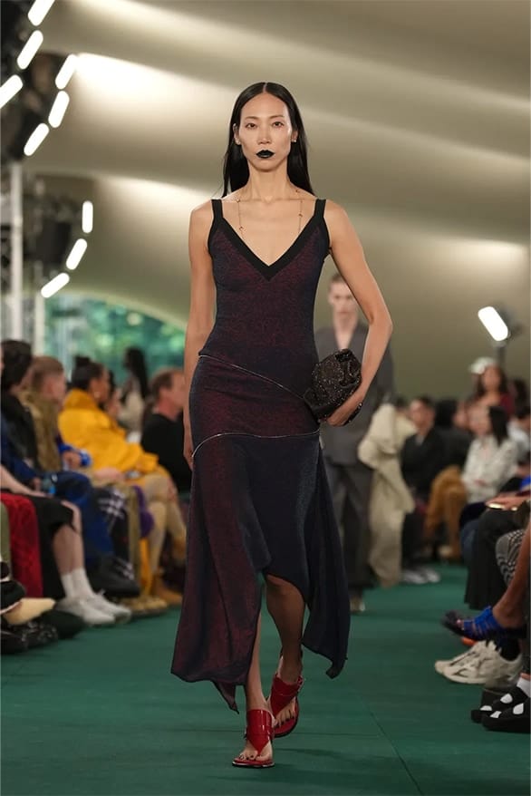 Burberry S S24 46.jpg