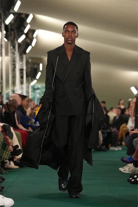 Burberry S S24 51.jpg