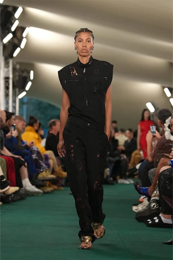 Burberry S S24 20.jpg