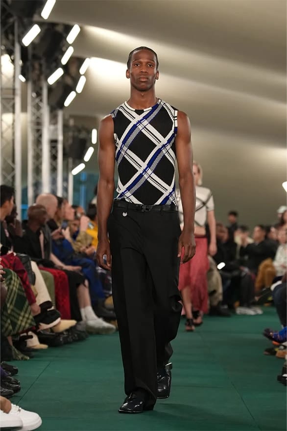 Burberry S S24 28.jpg