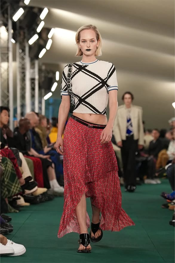 Burberry S S24 29.jpg