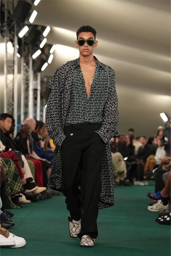 Burberry S S24 26.jpg