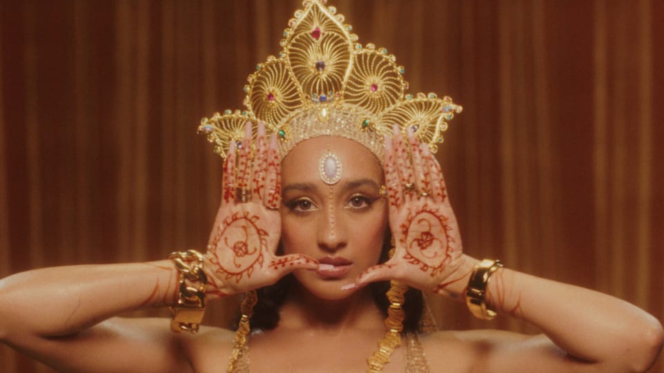 Raveena