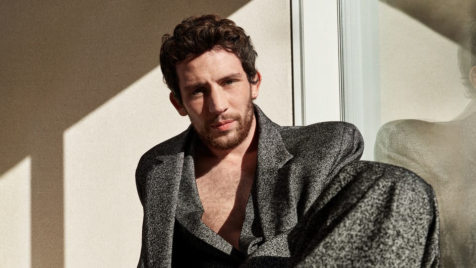 Loewe F/W 2025 Pre-Collection
