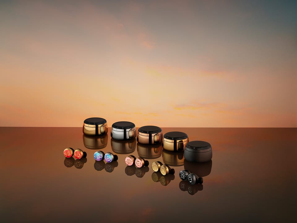 Louis Vuitton Horizon Light Up