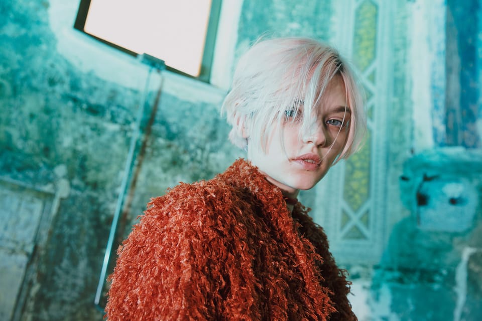 VI MMXX F/W 2022