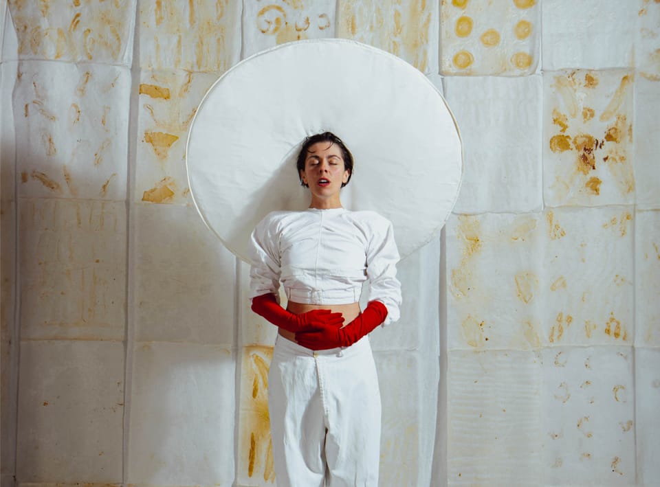 Anna Ferrer – “Yeri Yeri
