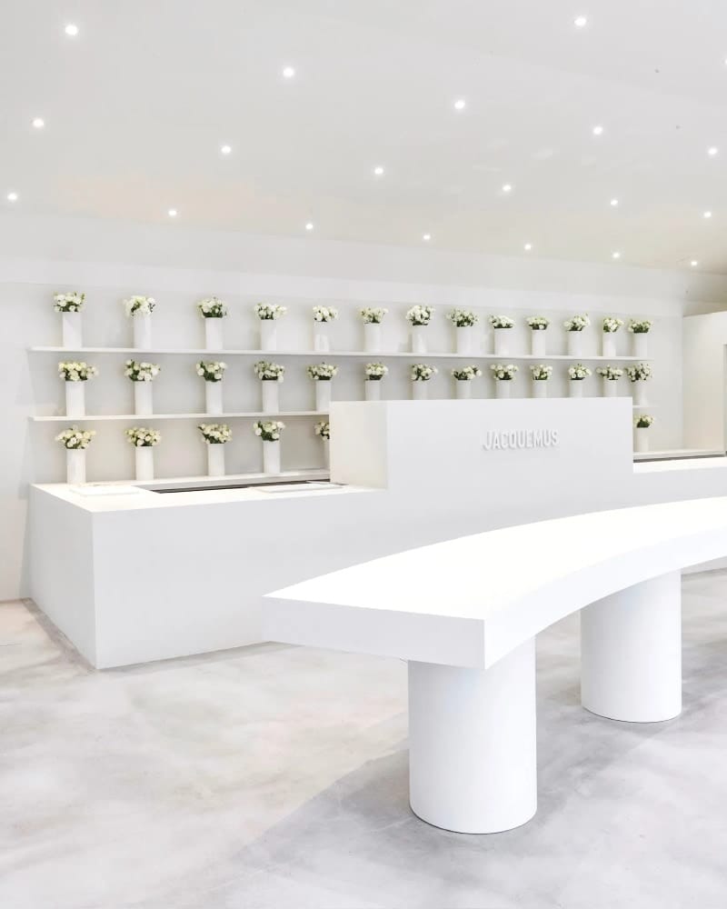 Cafe Fleurs Jacquemus 4.jpg