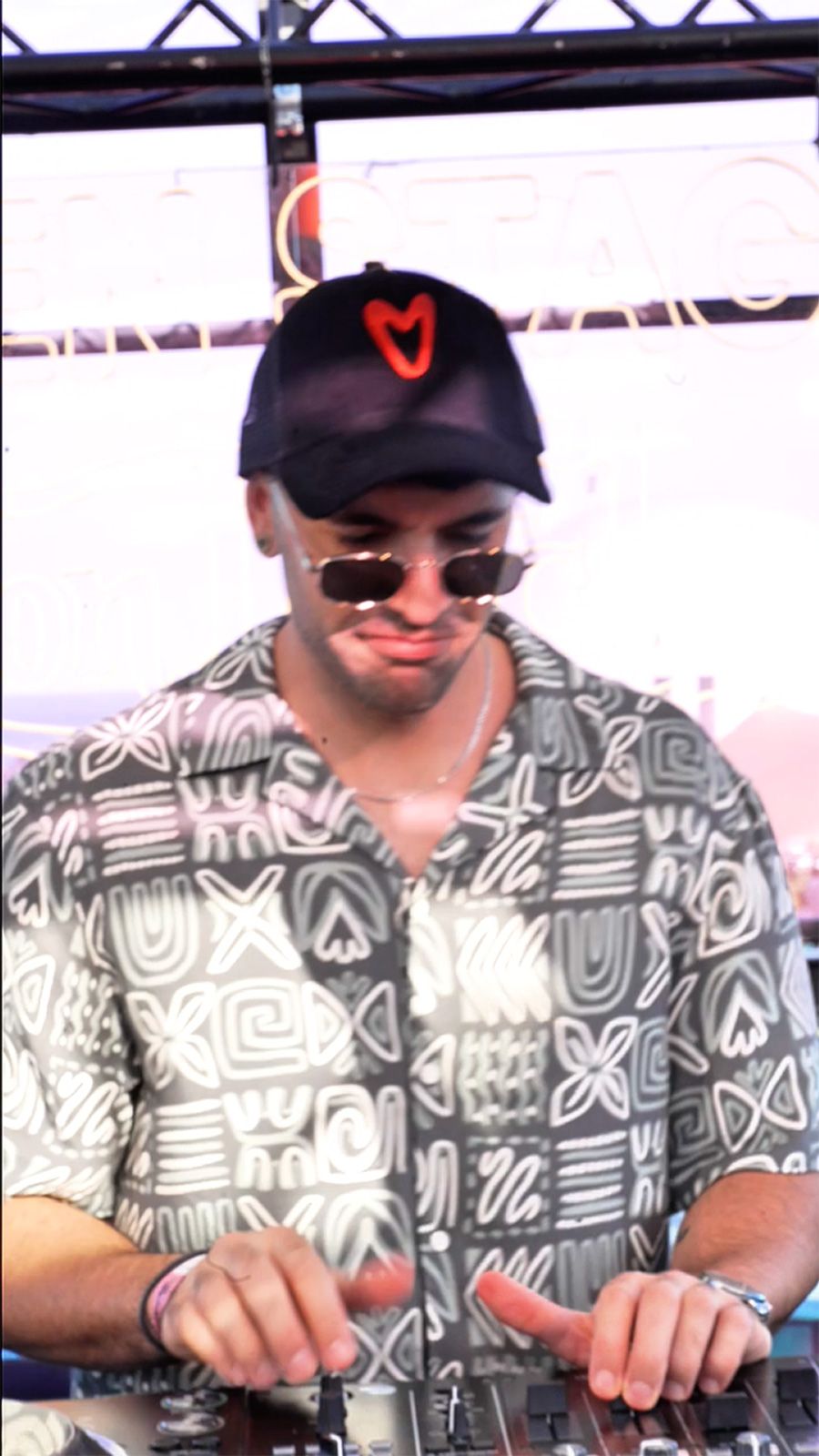 Von_Dutch_Loves_x_Brunch_Electronik_2.jpg