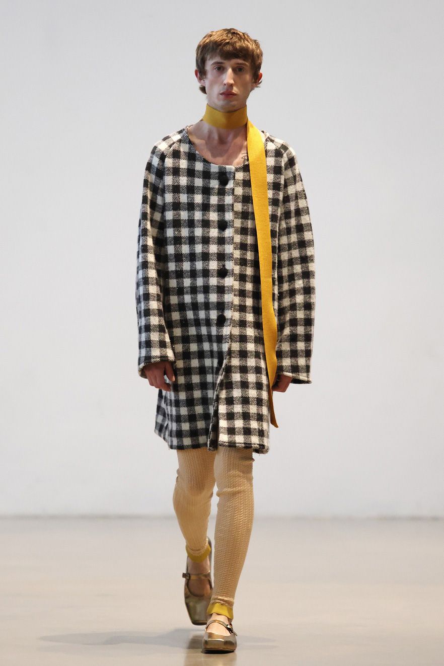 Andrej_Gronau_SS26_Look_02_Press_by_Boris-Marberg_for_BFW.jpg