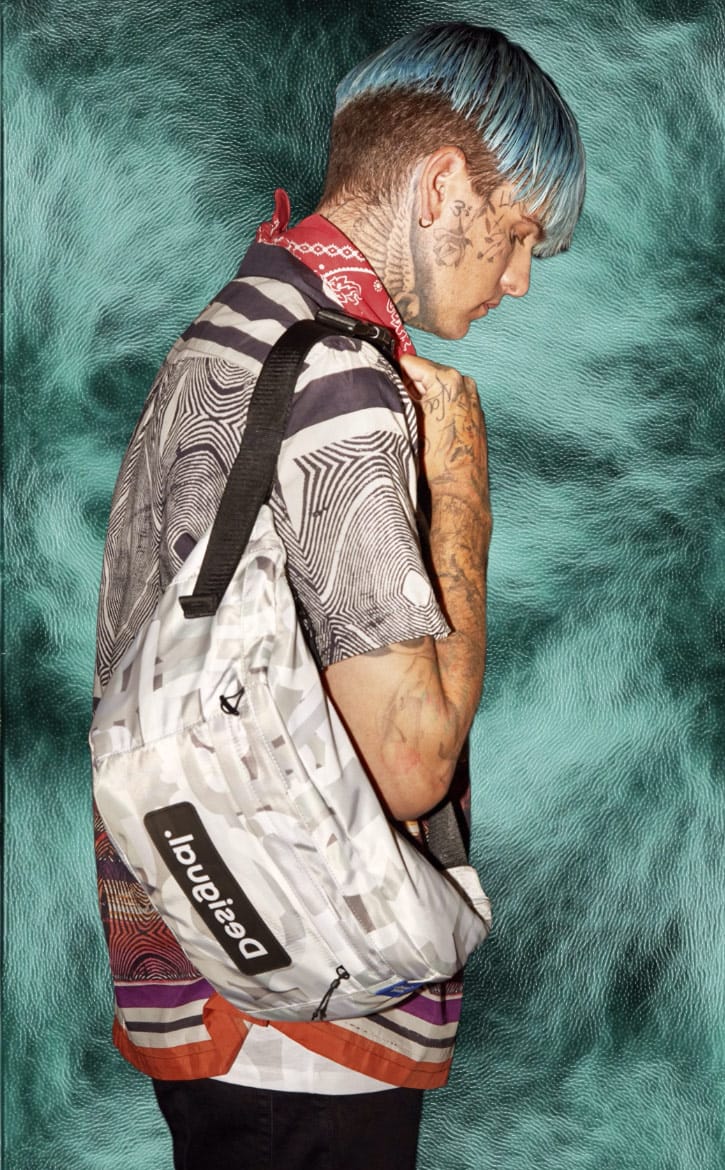 Desigual in Beta Metalmagazine 3.jpg