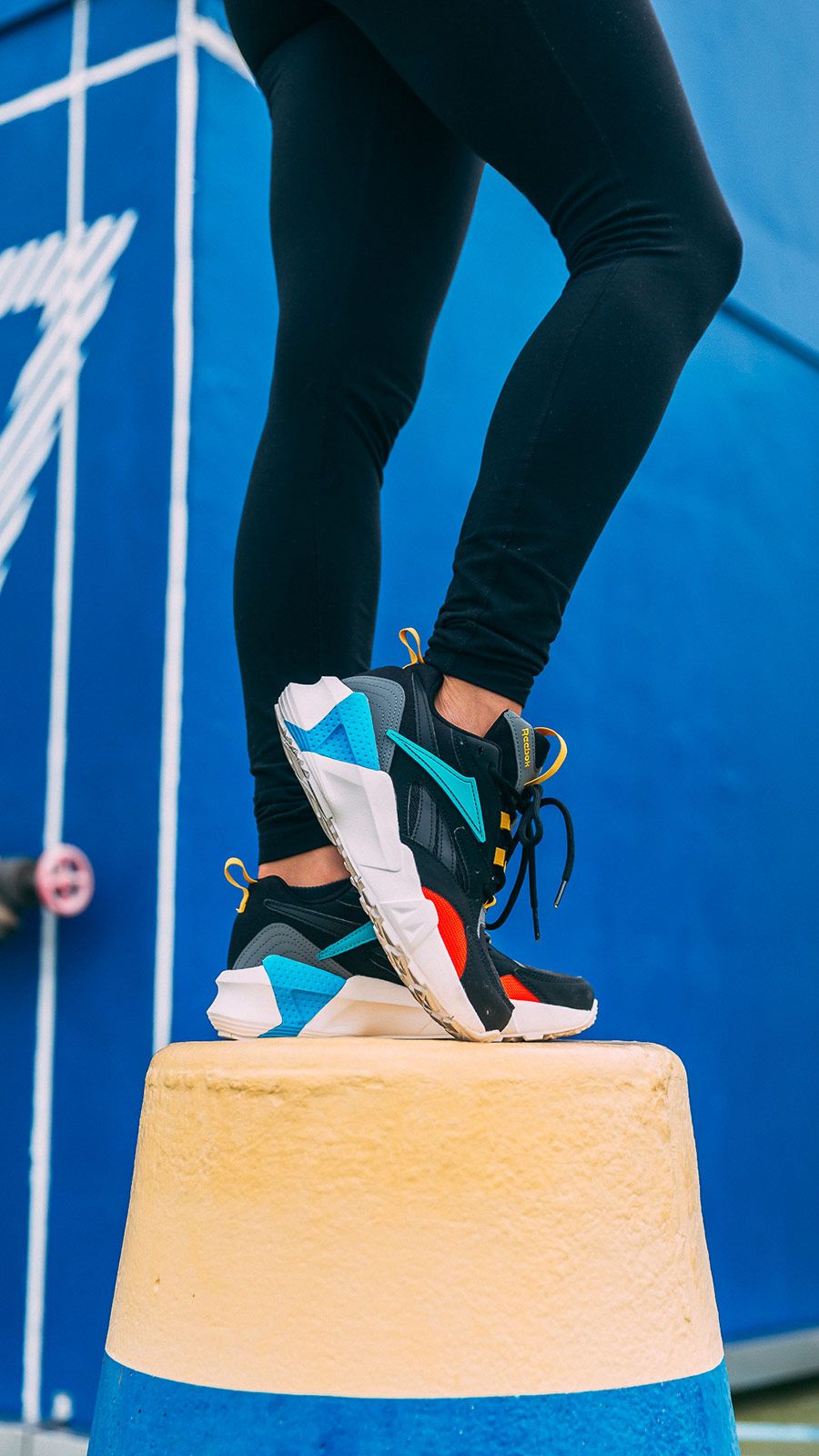 Reebok Aztrek Metalmagazine 7.jpg