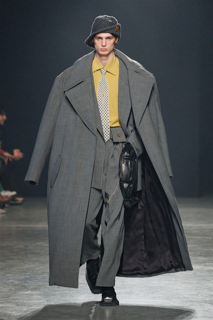 Sean-Suen_fw24_runway_6.jpg